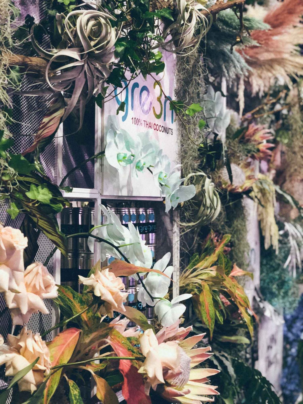Floral wall with plants and flowers